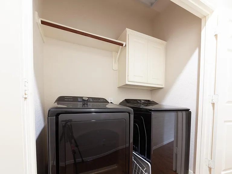 3206 Holly Thicket Dr — Photo 31