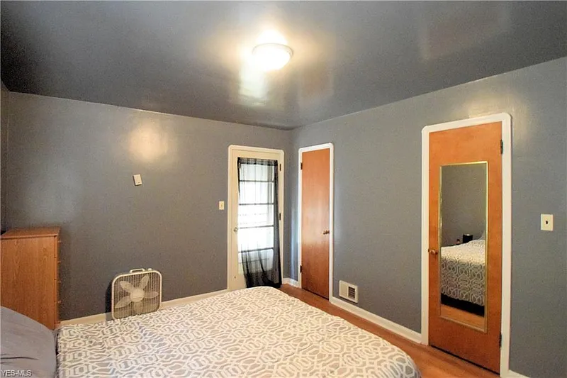 Thumbnail 16