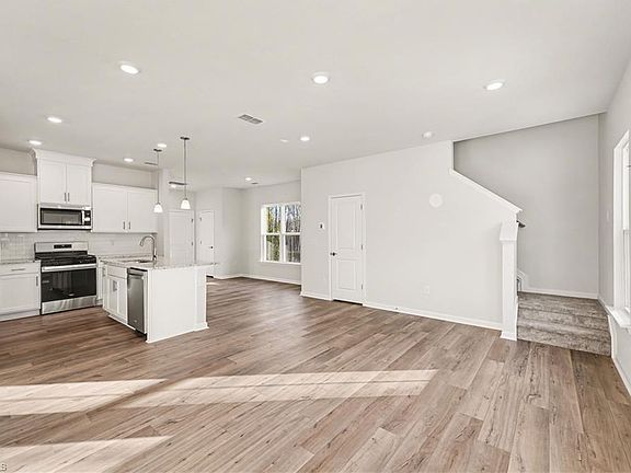 6th image of this home