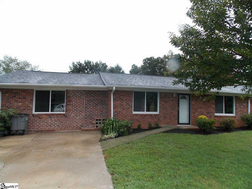 1st image of 106 Richmond Dr