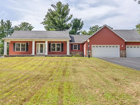 3rd image of 12036 Oakwood Dr
