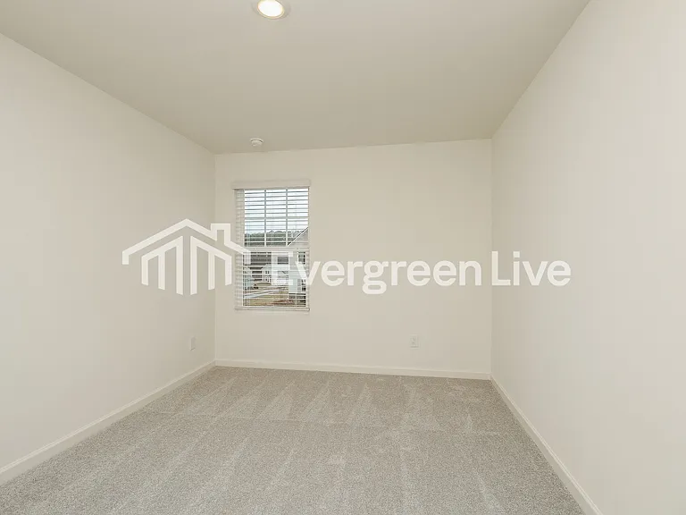 236 Long Dr — Photo 8