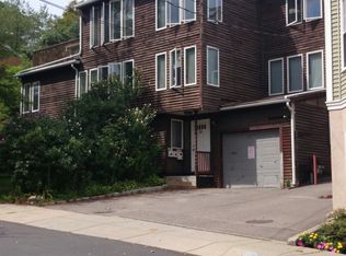 33 Lawn St #3, Boston, MA 02120