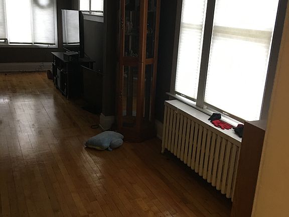 Livingroom view 2