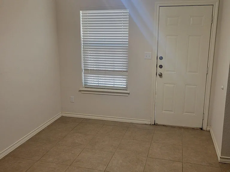 4403 Reveille Rd — Photo 4