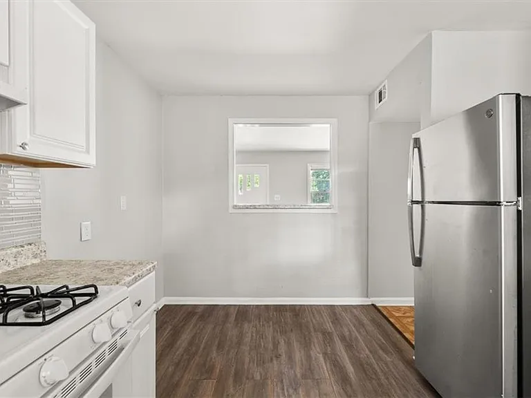 190 Opal Dr — Photo 7