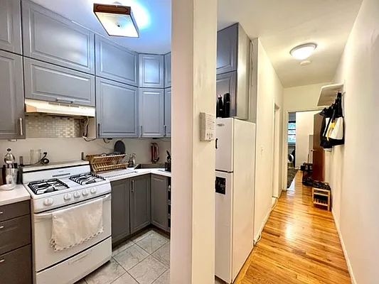 Rented by Corcoran | media 10