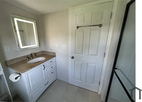808 Salem St #3 — Photo 9