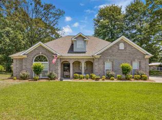 6608 Little Cahaba Cv, Leeds, AL 35094