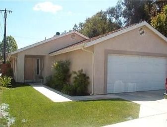 Single-Story, Built in 2004, on Private Road!