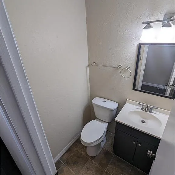 4317 SW 69th Ter — Photo 5