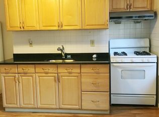 8 Johnny Ct FL 2, Boston, MA 02111