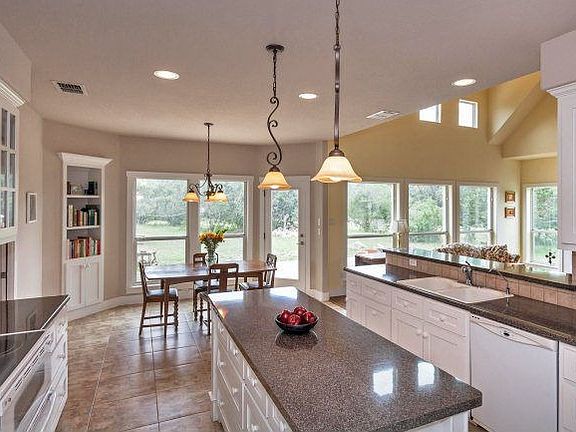 Open Kitchen