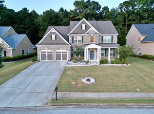 1050 Nash Lee Dr, Lilburn, GA 30047