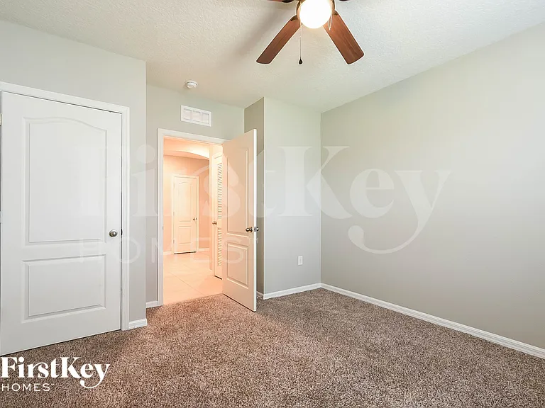 10602 Burlwood Dr — Photo 16