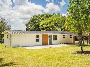 506 Lakeshore Dr, Polk City, FL 33868