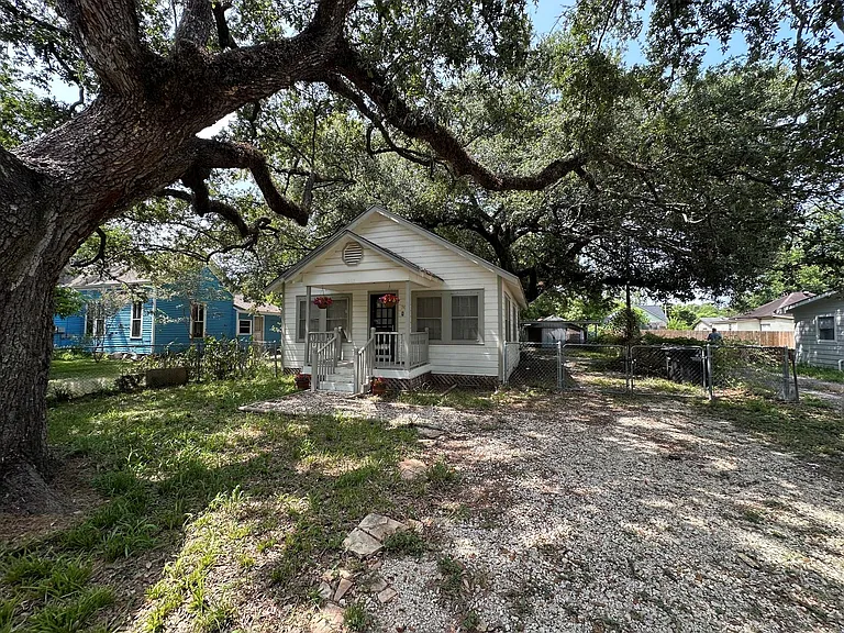 706 W Willis St — Photo 14