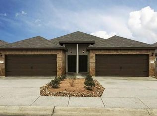 533 Jack Rabbit Ln #B, Buda, TX 78610