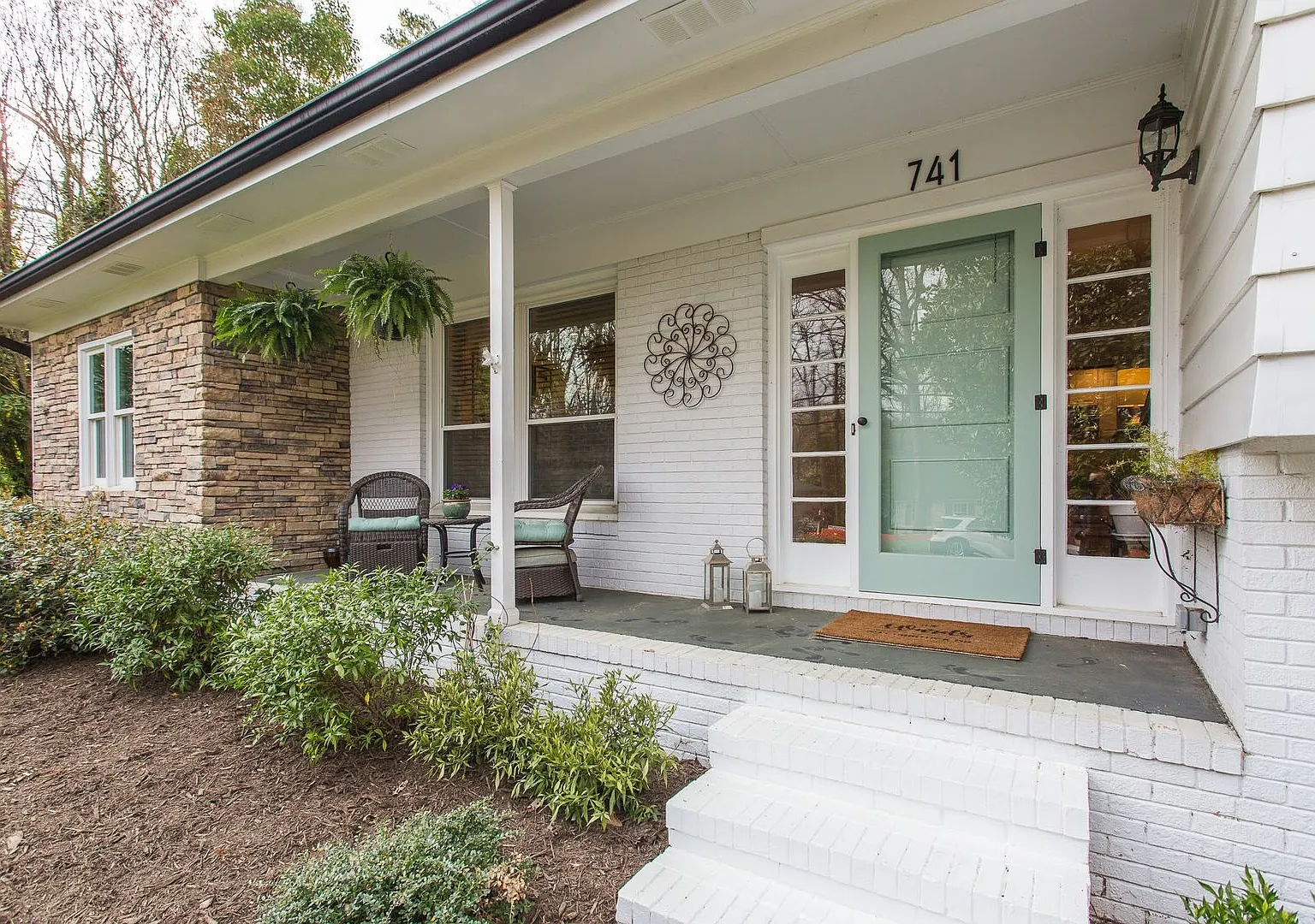 Gorgeous 5BD, 4BA North Raleigh Home with a Fully Fenced Backyard in a Prime Location Walking Dis... — Photo 2
