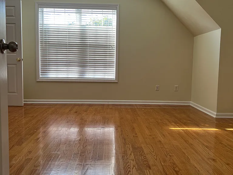 1315 Chandler Ridge Dr — Photo 23