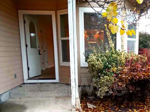 3172 Forest Hills Dr APT A, Medford, OR 97504