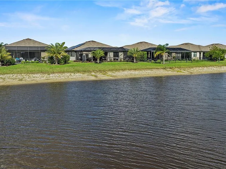 3424 Murcia Ct — Photo 31