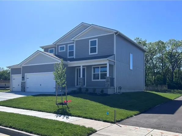 838 Reed Dr, Raymore, MO 64083