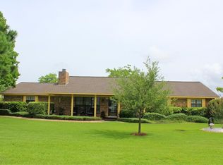 12606 Sunset Cir, Santa Fe, TX 77510