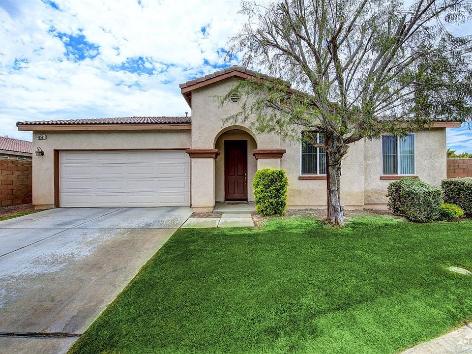 1st image of 42561 La Danza Ct