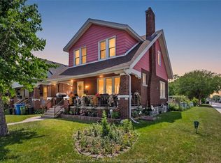 1407 Hall Ave, Windsor, ON N8X 4R5
