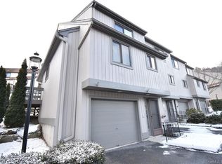 28 Brockton Ct UNIT 28, Beacon Falls, CT 06403