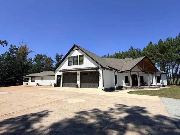 161 Elliot Dr, Collinwood, TN 38450