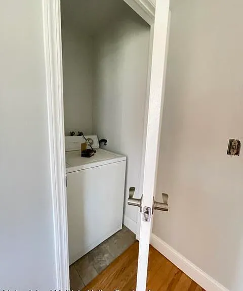 3142 Morley Ave — Photo 8