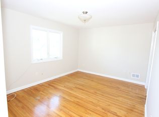24 Martha Ave FLOOR 2, Elmwood Park, NJ 07407