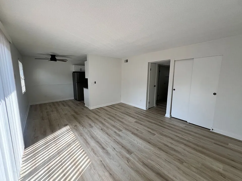 4238 Kugler Mill Rd