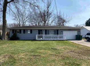 3958 Kawkawlin River Dr, Bay City, MI 48706