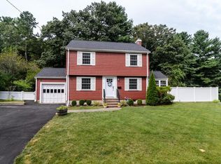 12 Oak St, Natick, MA 01760