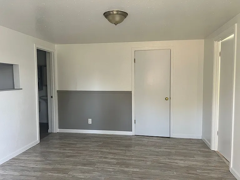 815 W 1st St #1-4 — Photo 5