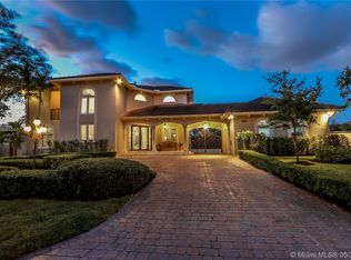 9881 SW 94th Ter, Miami, FL 33176