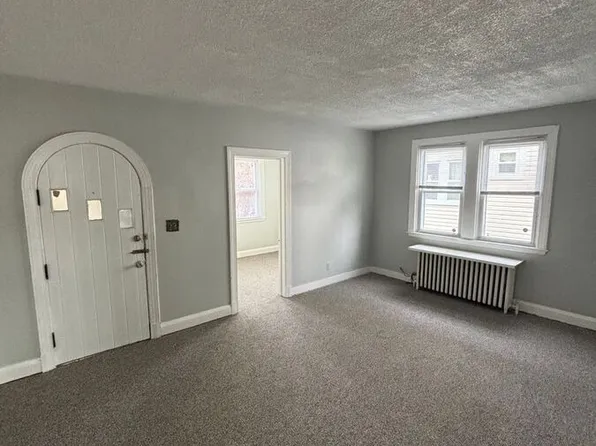 7815 Chestnut Ave #1, Parkville, MD 21234