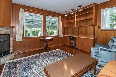 1174 Ranchland Dr — Photo 2