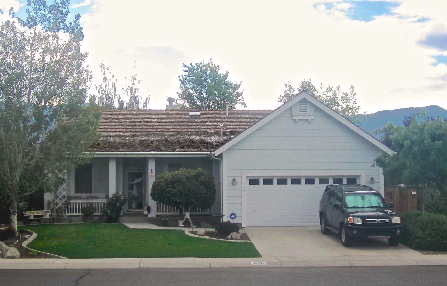 1776 Lantana Dr photo 1