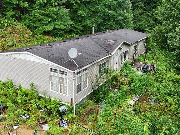 3rd image of 50 Luke St