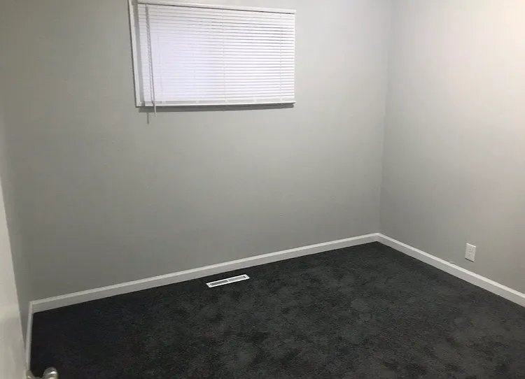 569 E Rowland Ave — Photo 11