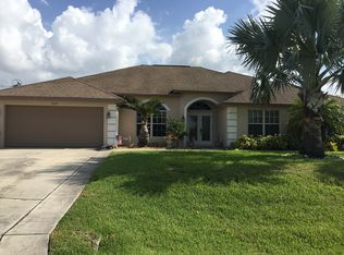 2109 SW 28th Ln, Cape Coral, FL 33914
