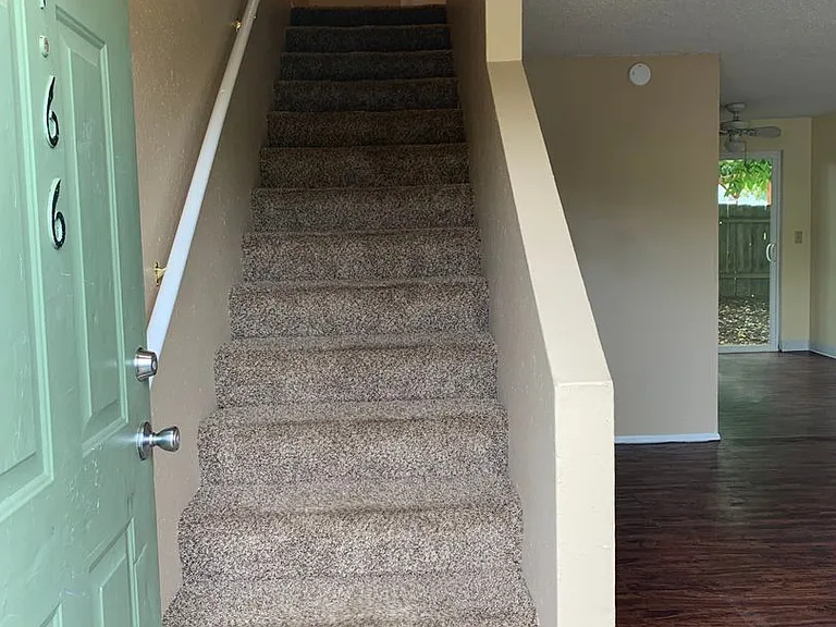 4166 SW 170th Ave — Photo 2