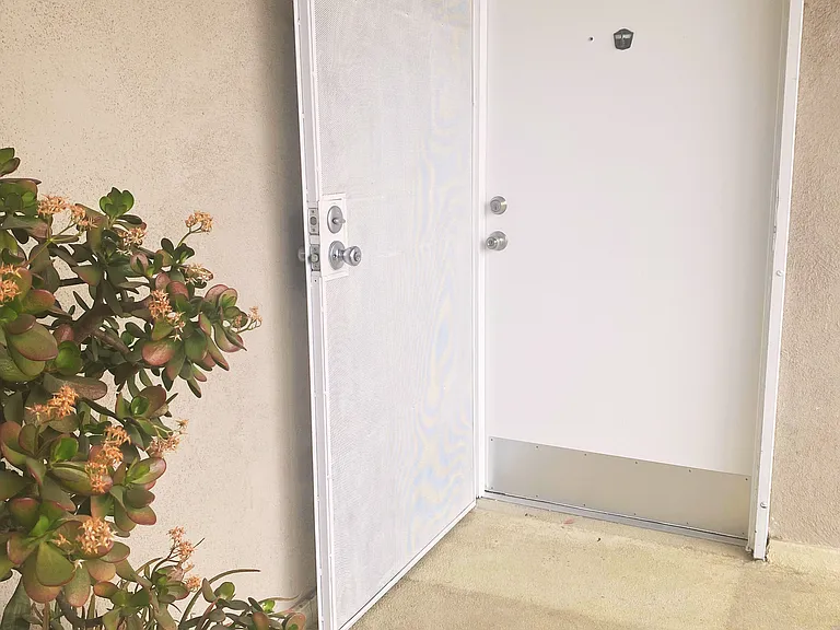 1173 N Curson Ave #11 — Photo 15