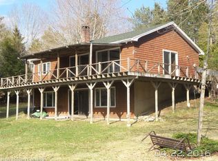 664 River Rd, Saint George, ME 04860