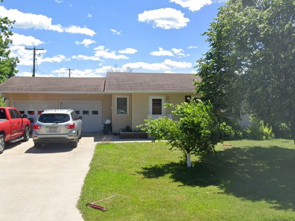 521 Sylfest St