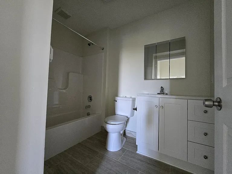 Campbell Lofts — Photo 8